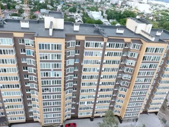 Продам возле центра.Сданная и заселенная Хмельницький