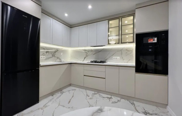 Продаж 2к квартири 58 кв. м на вул. Смакули - фото 1