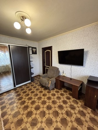 1 кімнатна квартира на проспекті Лушпи — заходь і живи! - фото 1