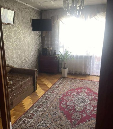 Продаж 3к квартири 64.7 кв. м на вул. Симоненка Василя - фото 1
