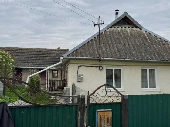44039 Продаж 2-кімнатного Будинку  35 кв.м з  доглянутою ділянкою с. Кадиївка  Sveta Хмельницкий