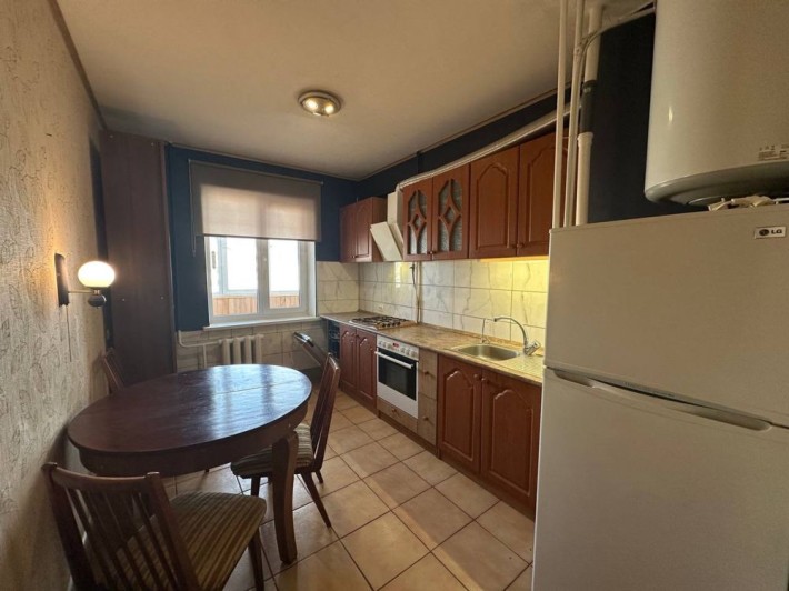 Продам 3-кімнатну квартиру 66 м2.  Район 12 школи . - фото 1
