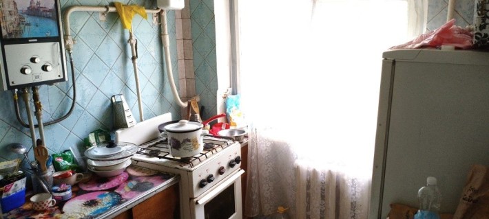 2 кімнатна на 1 поверсі Новомістенська - фото 1