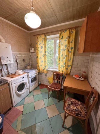 Продаж 3-к квартири по вул. Охтирська р-н 26 школи - фото 1
