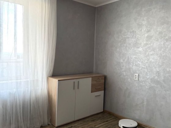 р Продаж 1-кімнатної квартири, Басів Кут Ровно