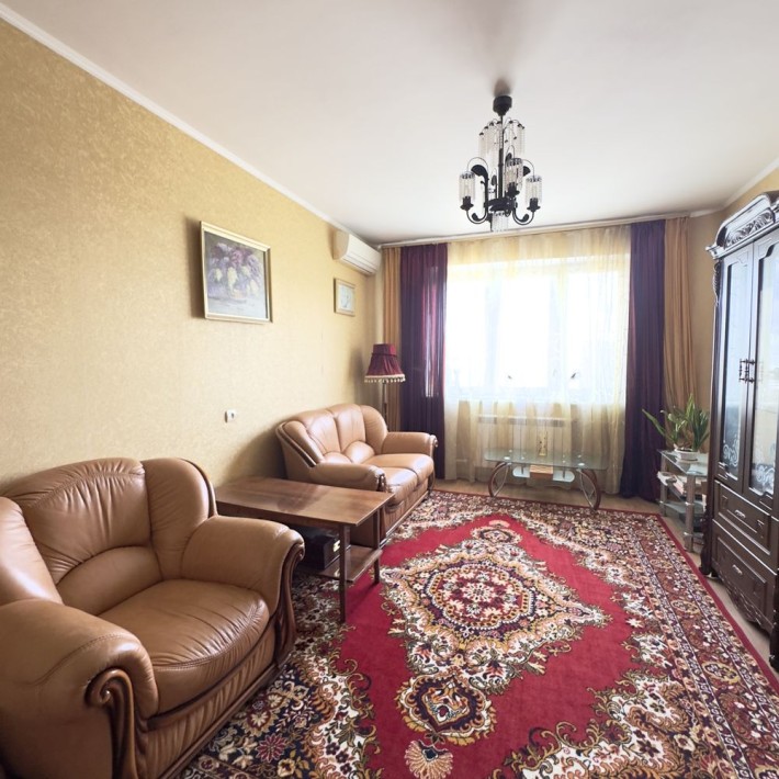 Продаж 4х кімнатноі квартири по вулиці Г.Крут - фото 1