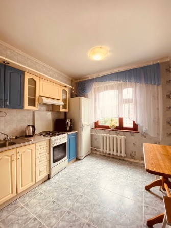 Продам 3-х кімнатну квартиру - фото 1