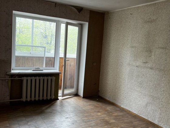 Продаж 2к квартира в ЦЕНТРІ 2 поверх Терміново! Ровно