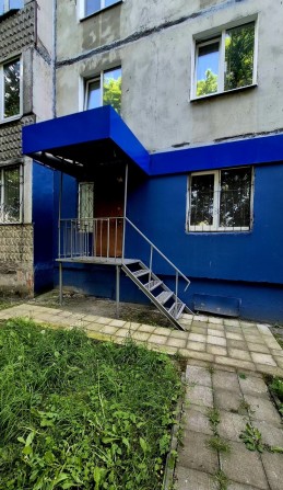Продаж двокімнатної квартири з окремим виходом - фото 1