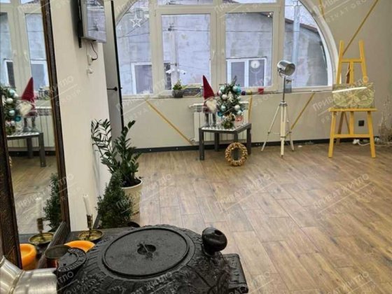 Простора трикімнатна квартира з каміном та розкішним інтер’єром! Полтава