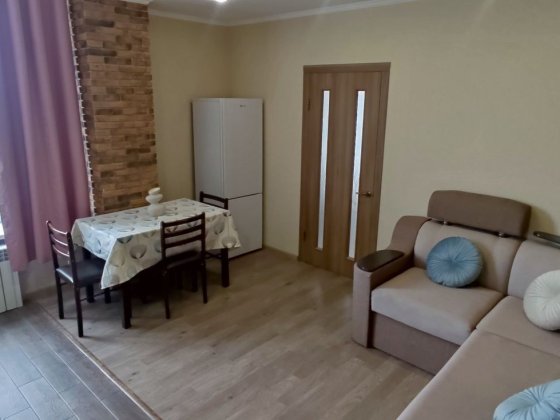 ВЛАСНИК.Продам 1 к квартиру. 50 м кв. Данила Галицького  16. Цегла. Ровно