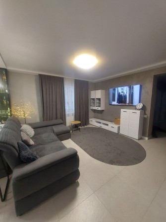 Шикарна 3-кімнатна квартира 110 м² | Готова до проживання - фото 1