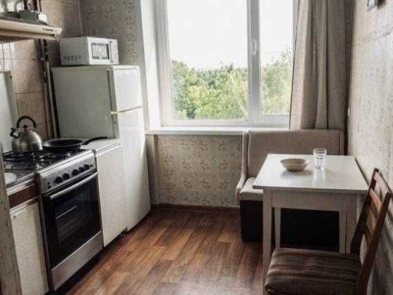 Продається 2-кімнатна квартира в районі Ст.Автостанції Полтава