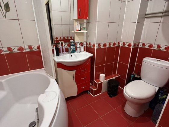 Продам 3 кімн.кв. на Таврійському Херсон
