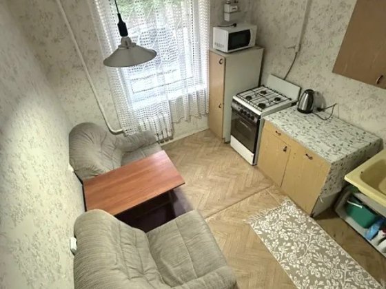√ ТЕРМІНОВИЙ продаж 1 кімнатної квартири 35 м.кв Ровно