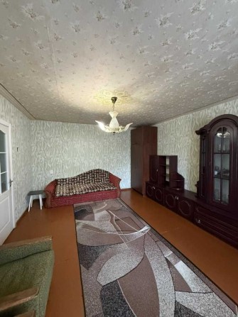 Продам 1к квартиру на Садах-2, 37кв.м. 2/5 пов, цегла - фото 1