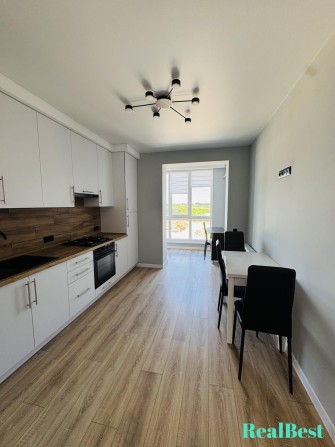 Продаж / Квартира /  Щасливе, Рівне - фото 1