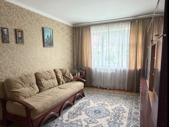 Двокімнатна квартира на 12 школі з ремонтом та меблями‼️ Рівне