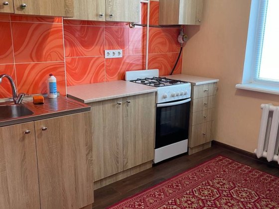 Продам 1 комн.квартиру на Шуменском.