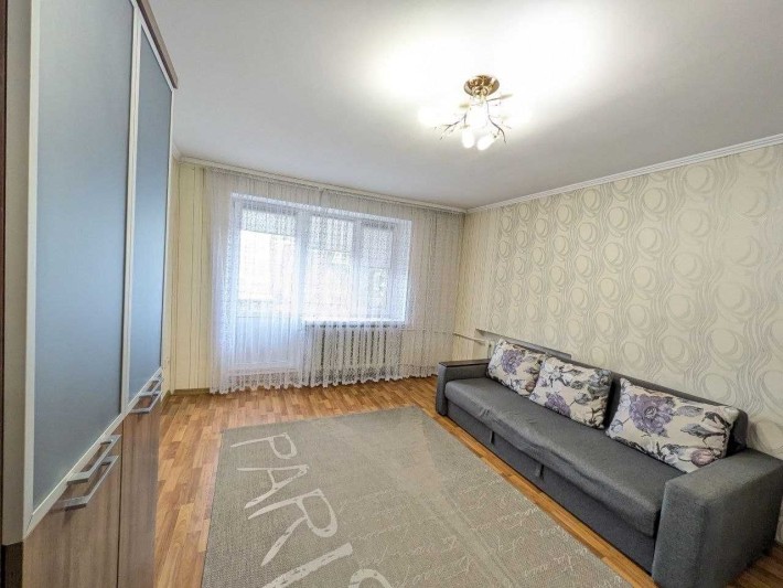 Продаж 1 кімнатної квартири (вул.Кн.Романа) з меблями та технікою! Можливий продаж за державними про - фото 1