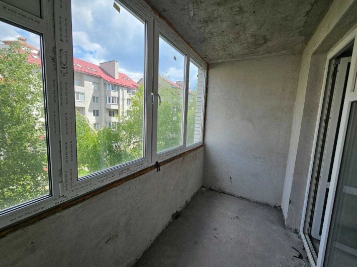 Продається простора та затишна квартира в парковій зоні вул. Рєпіна - фото 1