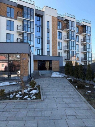 Продаж Елітної  2-к квартира-студія з терасою біля парку | Закрита територія, 2-й поверх - фото 1