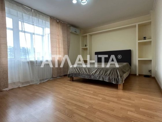 1 кім парк Жовтневий, ТЦ Майдан Черновцы