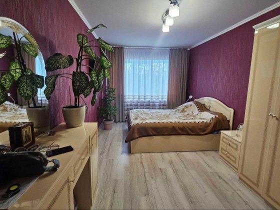 Без% Сертифікат,ваучер,3-кімнатна квартира "заходь та живи" капітальний ремонт пр.Левка Лук`яненка 3 Чернигов