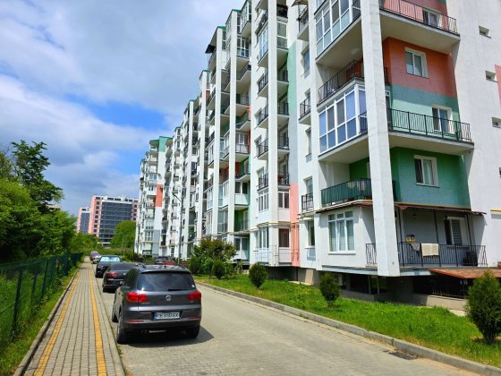 Продаж 2-кім новобудова Майдан Чернівці