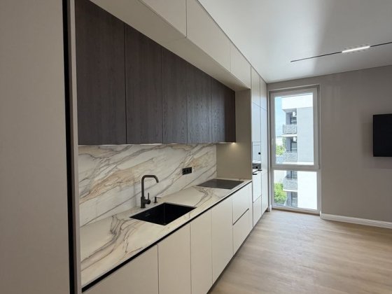 Продаж 2 к квартири в ЖК Баварія, 78 м.кв.