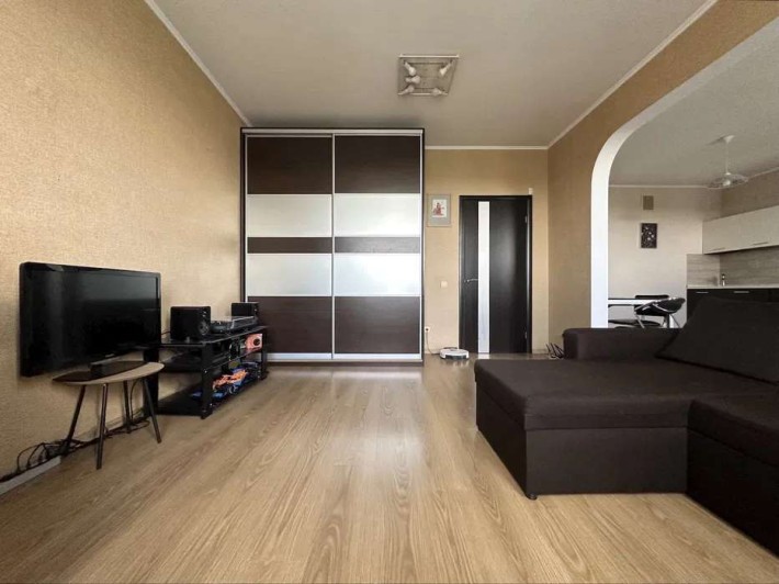 Продаж 2-к квартири вул. Голосіївська 13 - фото 1