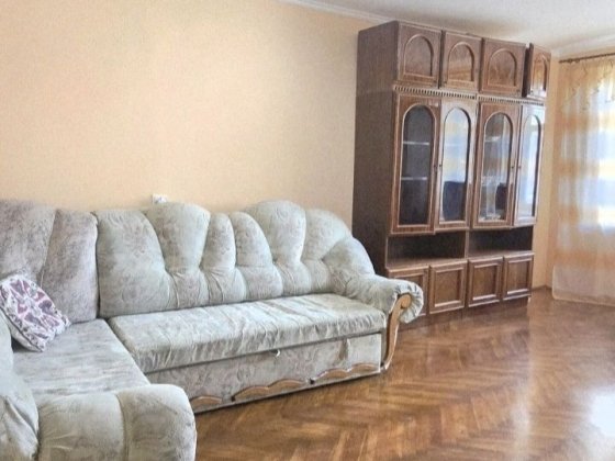 2кімн. по вул.Заньковецької Ужгород
