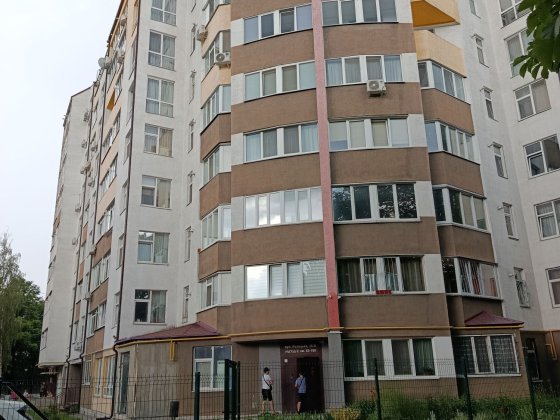 Унікальна 2-поверхова квартира Чернигов