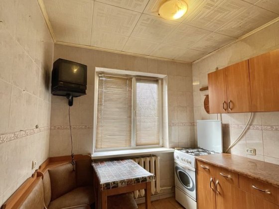 Продається 2 кімнатна квартира в районі Річпорту. Черкаси