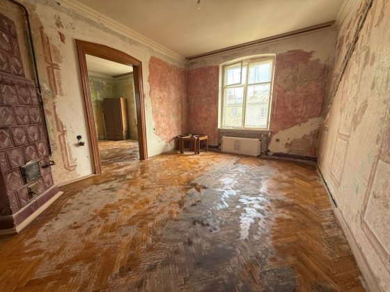 2-кімнатна квартира в Центрі Чернівці