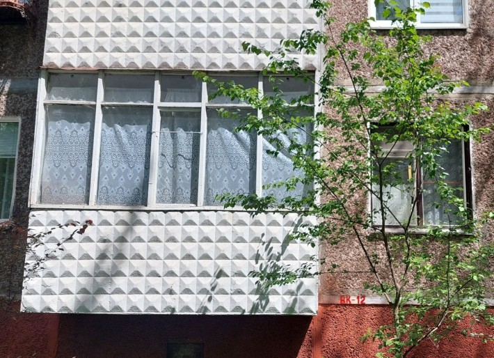Продам квартиру 1 кімнатну  по вул.Космонавтів - фото 1