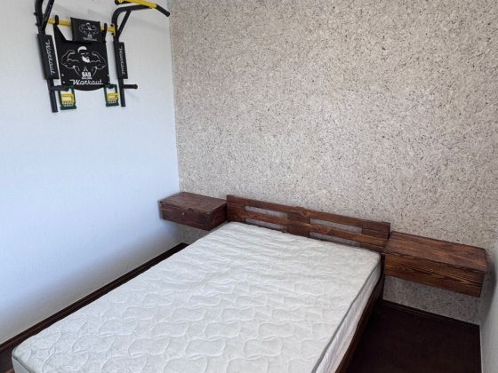 Продаж Квартира - 3 кімнати