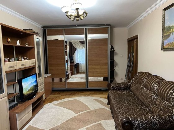 Продаж квартири, сертифікат