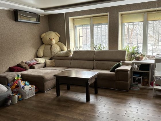 Продам трикімнатну квартиру ПЗР Черкассы