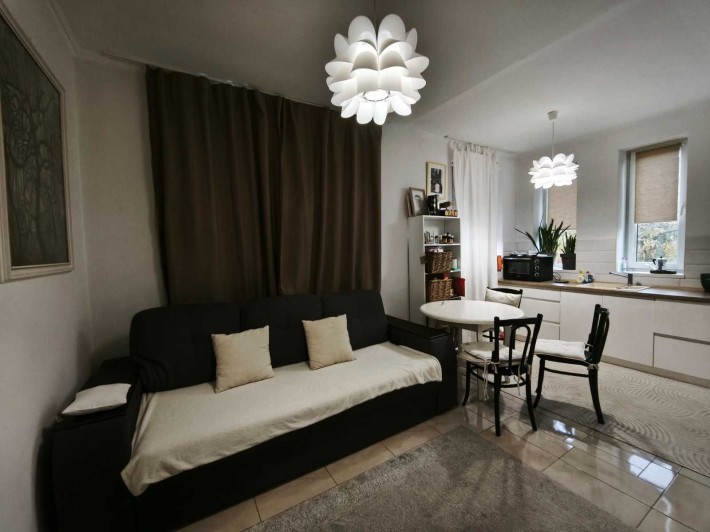 Продається квартира півторашка (1.5) з гаражем , в м. Ужгород Код: 49476 - фото 1