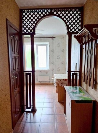 Продаж 1-кімн квартири в дев'ятиповерхівці на Красному Мості, вул. Паркова. - фото 1