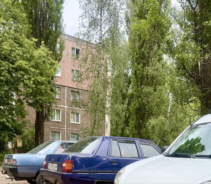 Продается 3-х комнатная квартира по ул. Волковича 11 - фото 1