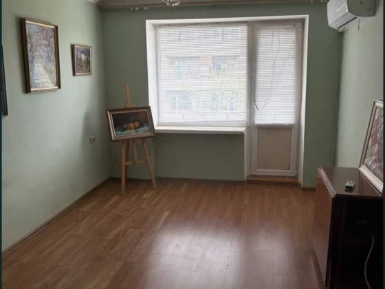 Однокімнатна квартира у тихому центрі Ужгорода (євідновлення та ваучер), на вулиці Заньковецькій, 50