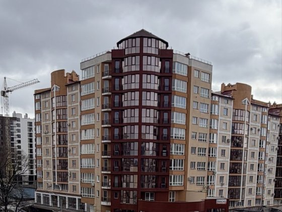 Продам 1кімн Здану новобудову, рн Майдану Чернівці