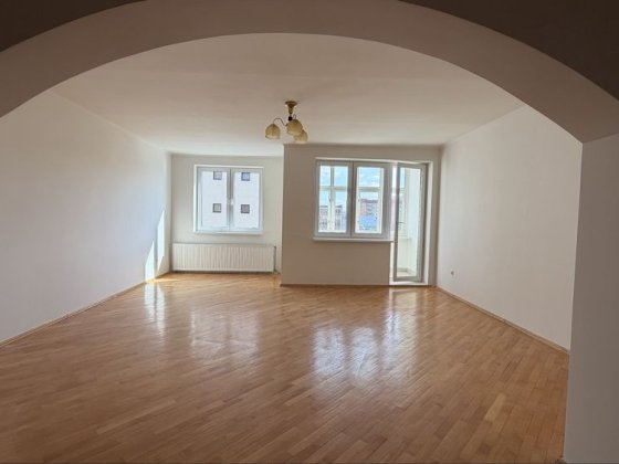 Продам 4кімнатну квартиру 133м2 від власника