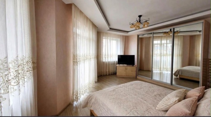 Боздош. Продається велика 2-х кімнатна квартира. Газ - фото 1