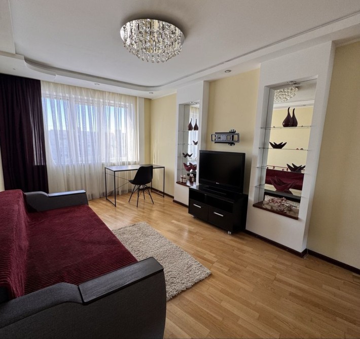 Продам 2к квартиру в центрі міста без посередників, без комісіі - фото 1