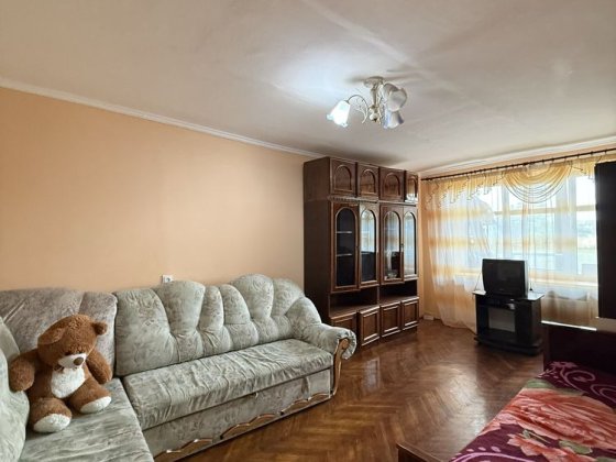 Продаж 2-кімнатної квартири в м. Ужгород, вул. Заньковецької