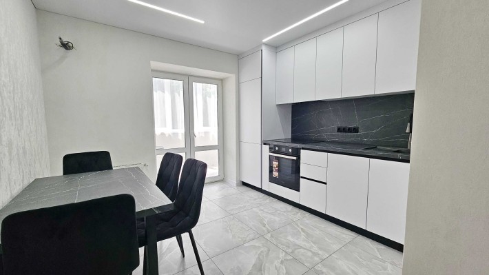 Сучасний КОМФОРТ у кожній деталі: 3 кім.кв. в ЖК Diamond Hall New - фото 1