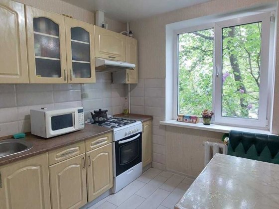 Продаж 2к. квартири р-н. 26 школи
